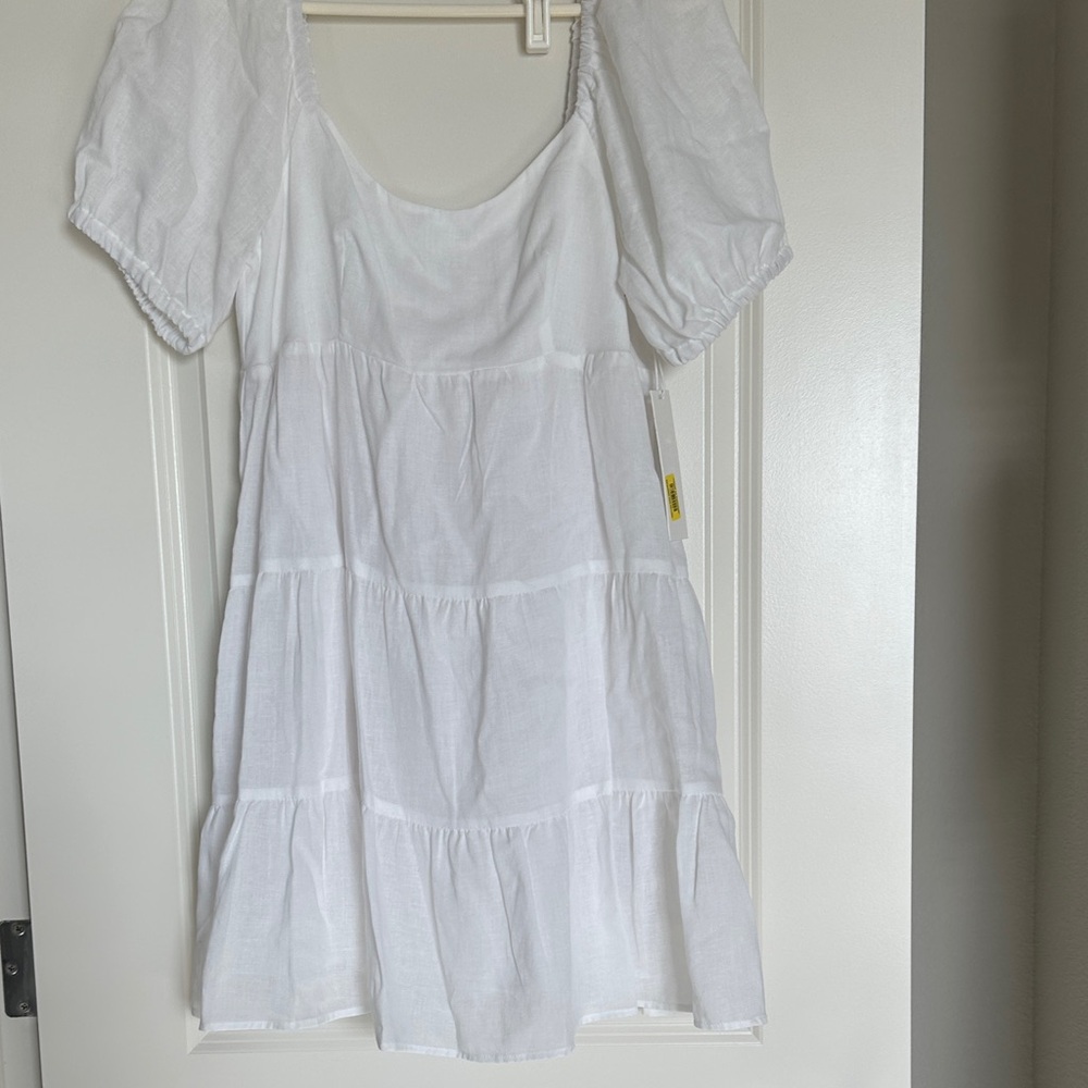 Everly Elegant White Garment